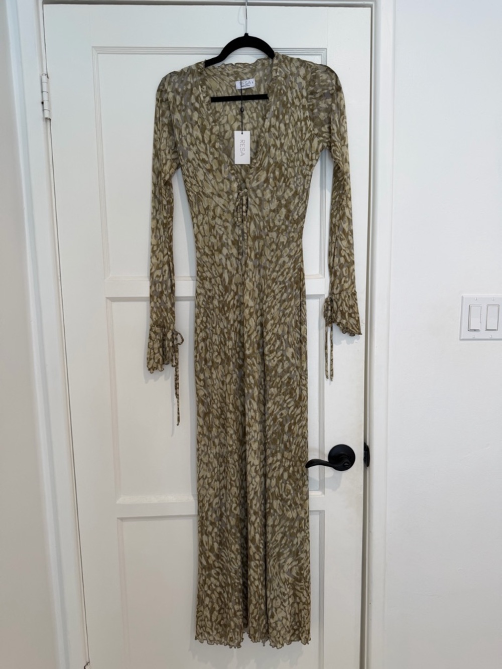RESA green print maxi long sleeve dress size xs new with tags